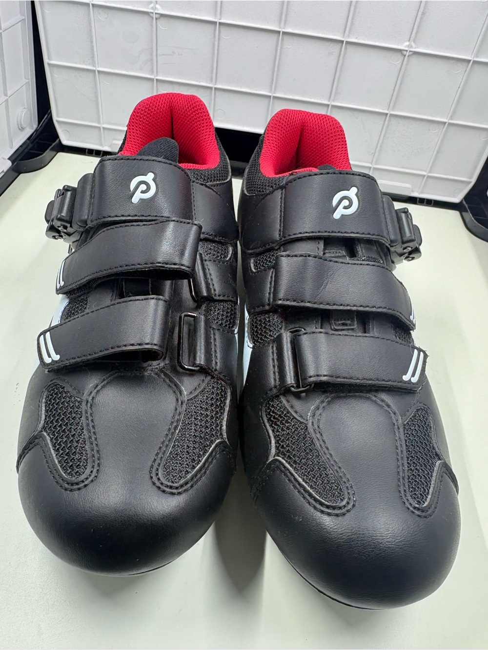 Peloton Cycling Shoes for Bike Size EU 39 US MEN 6.5 AND WOMEN 8.5 NEW
